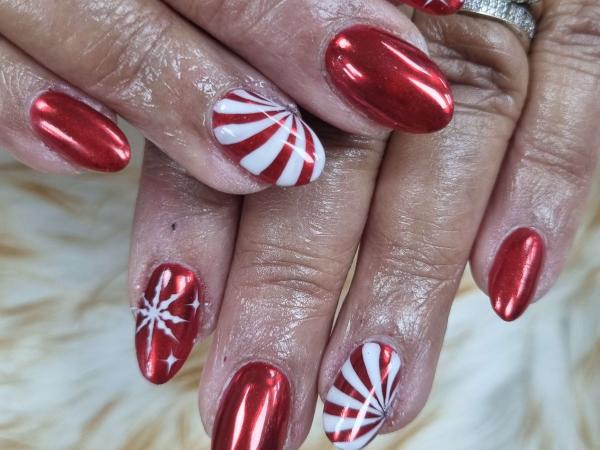 Deluxe Nails gallery